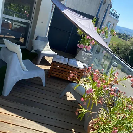 100m2 Au Calme Dans Un Ecrin De Verdure