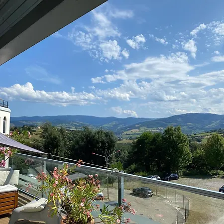 100m2 Au Calme Dans Un Ecrin De Verdure 생-샤몽