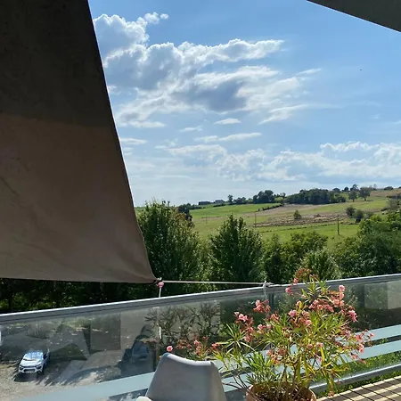 100m2 Au Calme Dans Un Ecrin De Verdure 아파트 *
